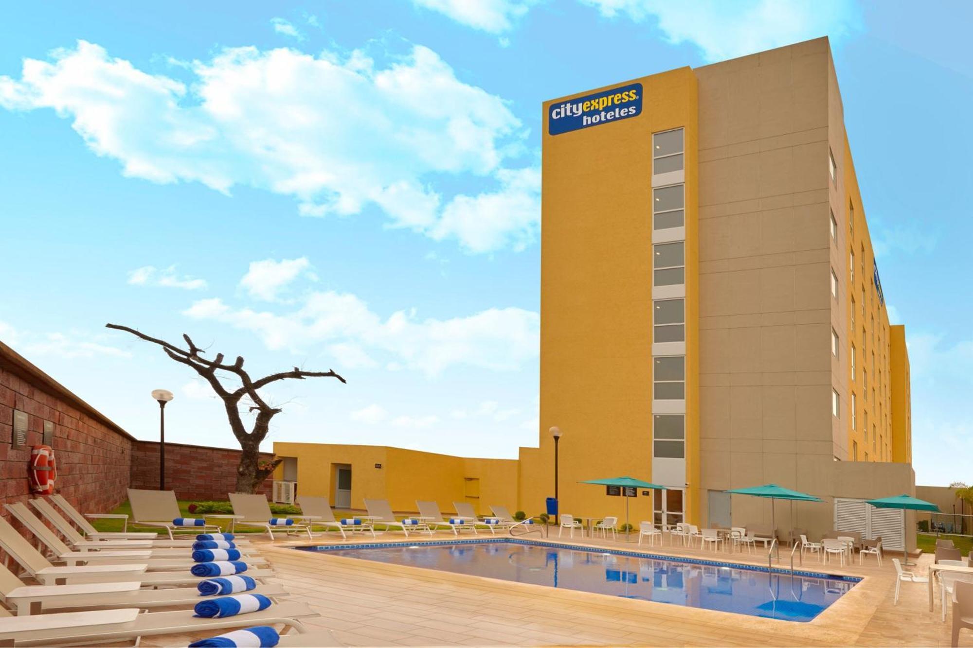 City Express By Marriott Tampico Altamira Miramar  Exterior photo