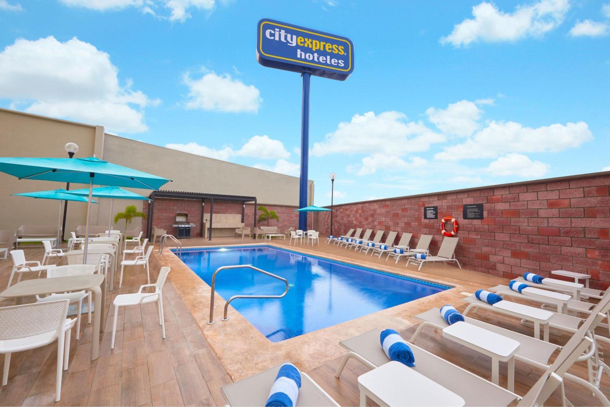 City Express By Marriott Tampico Altamira Miramar  Exterior photo