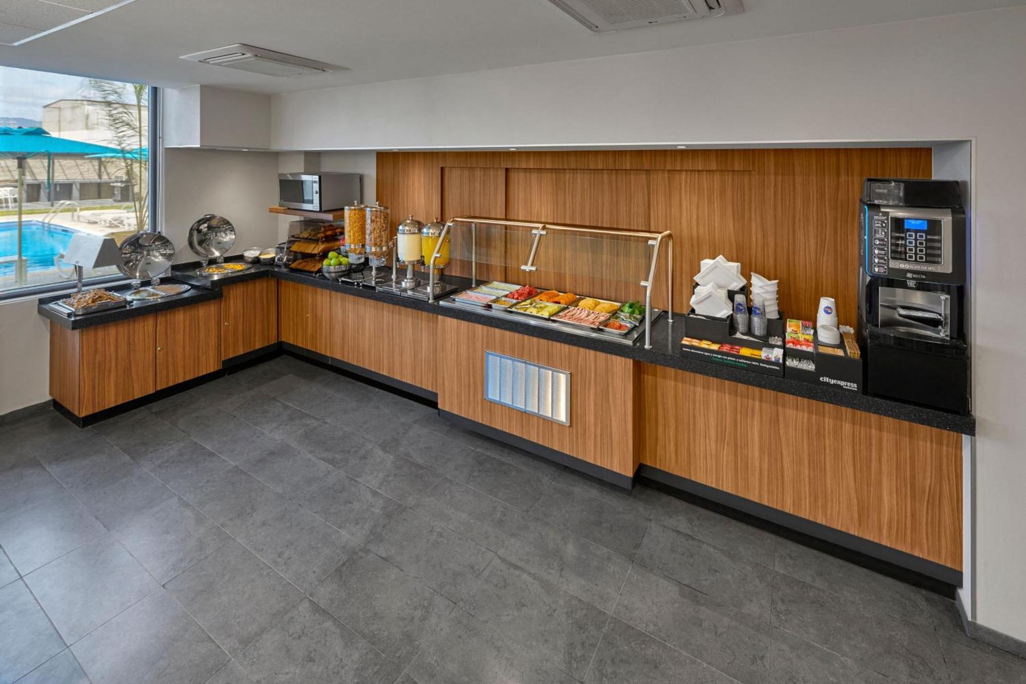 City Express By Marriott Tampico Altamira Miramar  Exterior photo